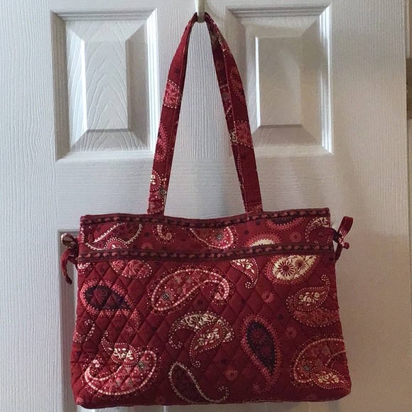 Vera Bradley Purse - Picture 1 of 7
